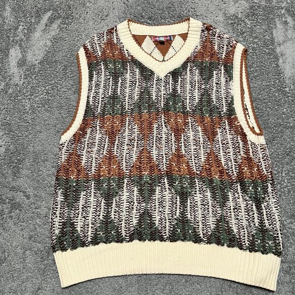URBAN OUTFITTERS Sweater Vest Mens Medium Lucas Argyle Preppy Y2K Camp Cabin - Picture 1 of 6
